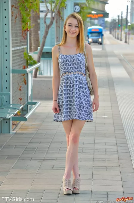 Веселое летнее фотосет на свежем воздухе